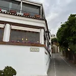 De La Placa - Boutique 3*