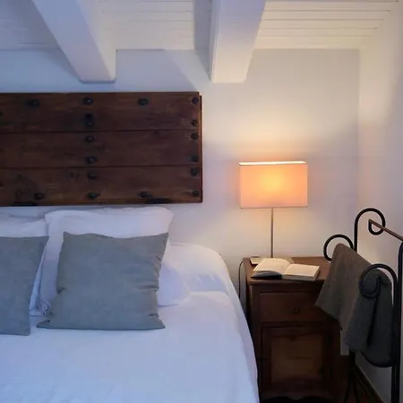 De La Placa - Boutique 3*